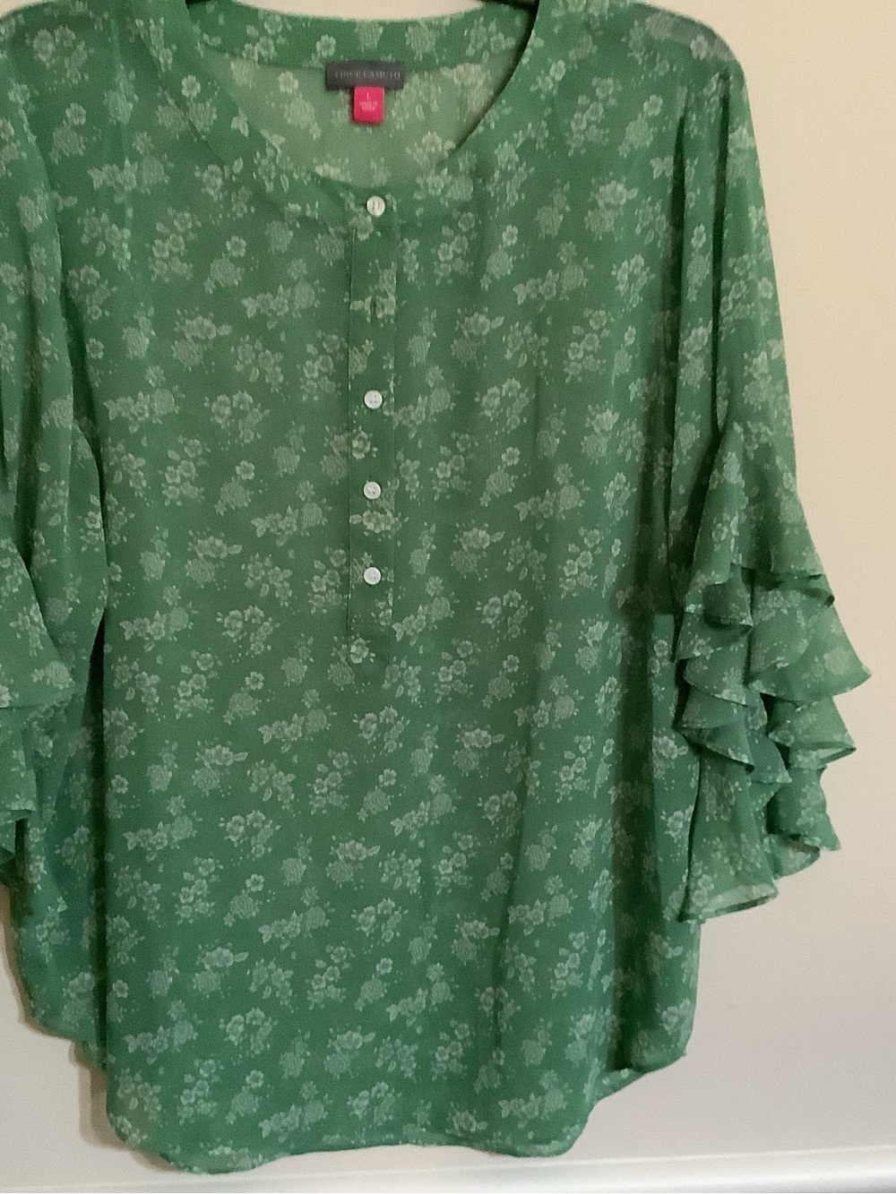 Green Floral Ruffle Sleeve Blouse - Vince Camuto